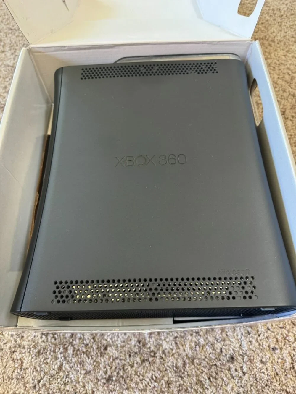 Xbox 360 Elite 120GB Black Console Boxed Bundle- NO games- Like New